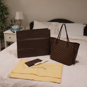 Louis Vuitton Neverfull MM Handbag (+ Organizer)